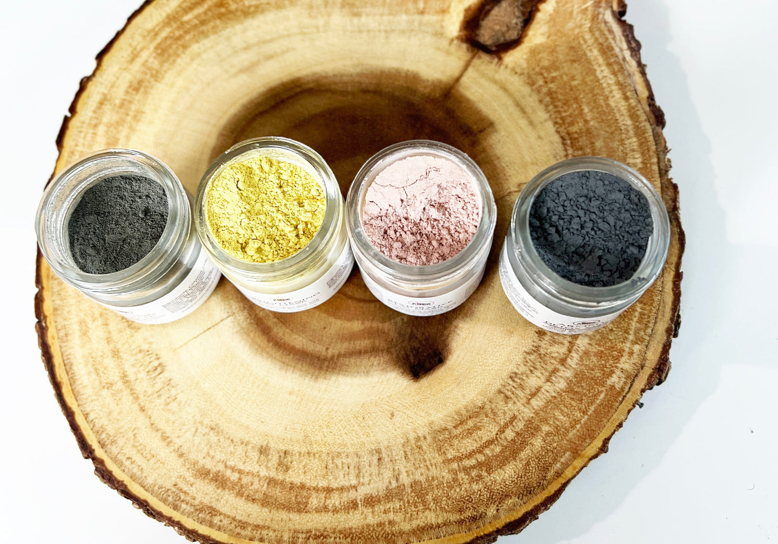 Brightening Clay Mask - Glow & Even Tone R Drew Naturals